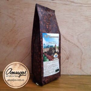 Café Sutatenza (Sutatenza, Boyacá). AMASIJOS del Valle de Tenza. Salón de onces típicas